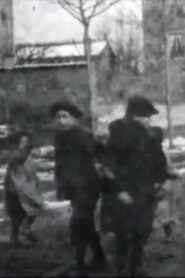 Jeux d’enfants dans une rue (1896)